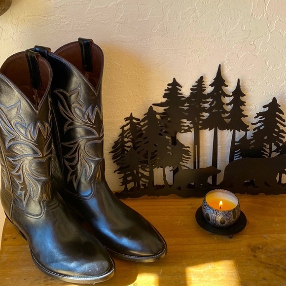 Biltrite Shoes - 🎉NEW‼️ BILTRITE BLACK EMBROIDERED COWGIRL BOOTS‼️